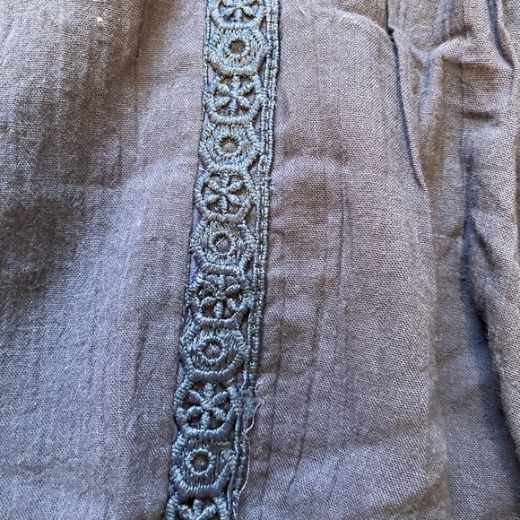 Navy sleeve pleated tunic - Picture 8 of 10